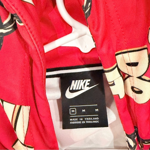Nike Women's Just Do It Red Gold Chain Graphic Logo Cropped Hoodie - Picture 3 of 5